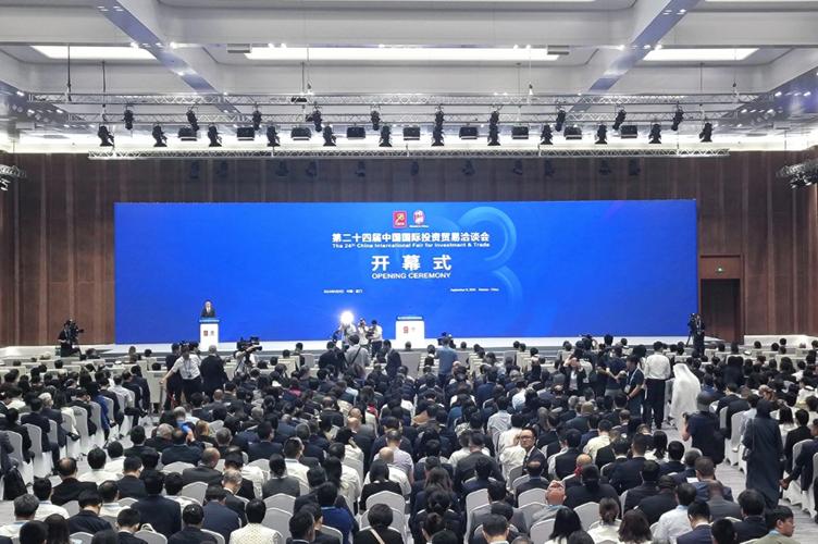 广东高新技术产品亮相第二十四届投洽会,"喊"全球投资者共享机遇